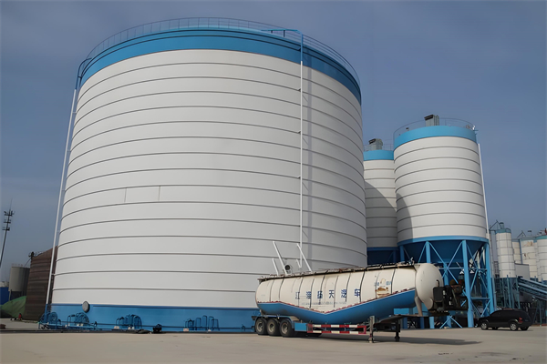 螺旋鋼板倉與大型鋼板倉秋季施工的關鍵注意事項